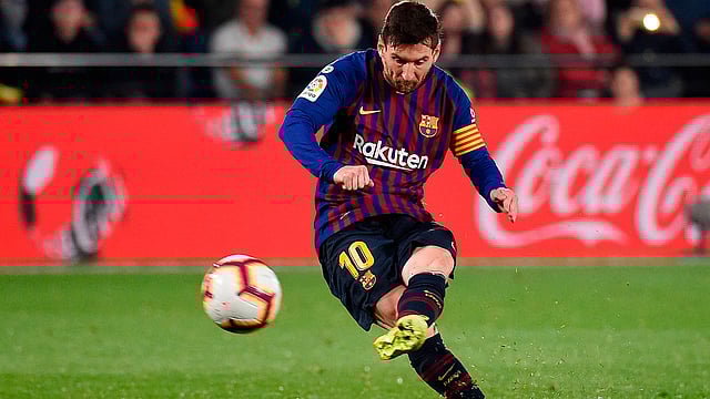 এই গোল করেই রোনালদোকে ছাড়িয়ে গেলেন মেসি। ছবি: এএফপি