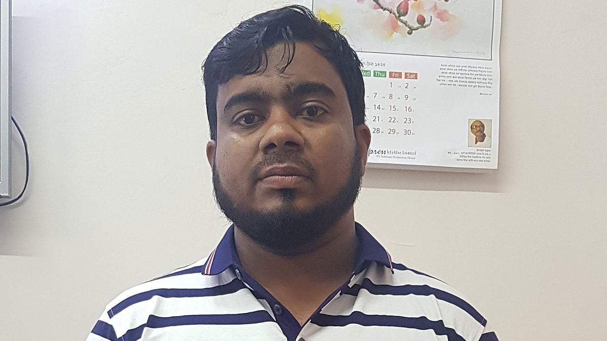 গ্রেপ্তার ওমর ফারুক। সাভার মডেল থানা, ৩ মার্চ। ছবি: প্রথম আলো