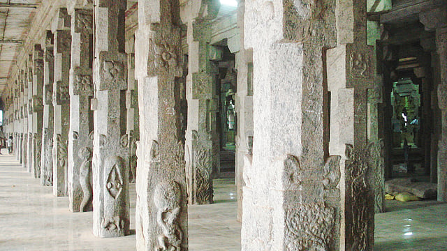 মন্দিরের মিউজিক্যাল পিলার। ছবি: সংগৃহীত