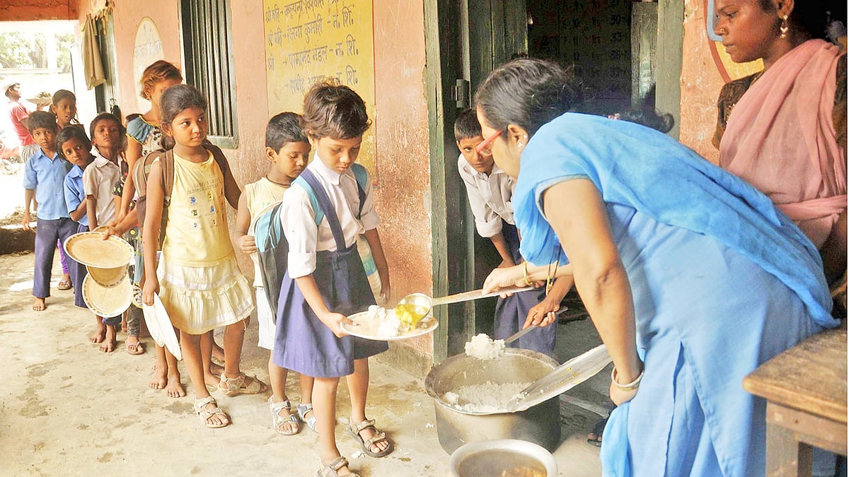 কেরালার সব প্রাথমিক বিদ্যালয়ের শিক্ষার্থী স্কুল ফিডিংয়ের আওতায় চলে এসেছে