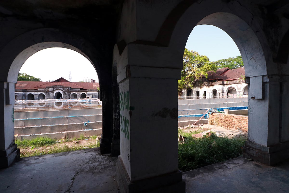 সিলেটের ঐতিহ্যবাহী আবু সিনা ছাত্রাবাস। ছবি: সংগৃহীত