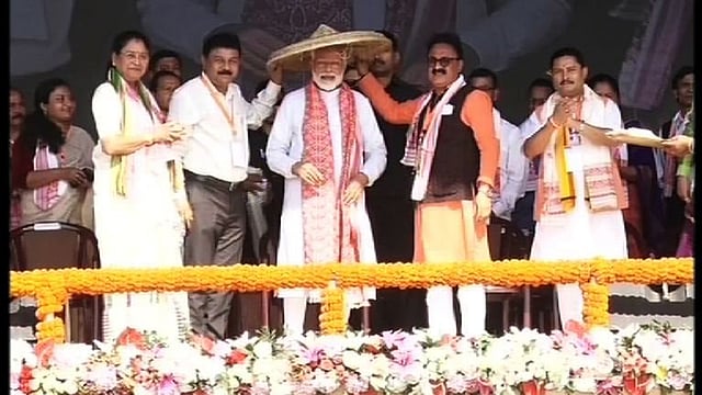 শিলচরের জনসভায় প্রধানমন্ত্রী নরেন্দ্র মোদি। ছবি: সংগৃহীত