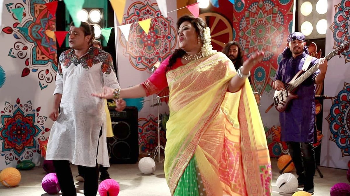 বাংলালিংকের নতুন গান ‘চলো গান তুলি বৈশাখী’র মিউজিক ভিডিওতে মমতাজ
