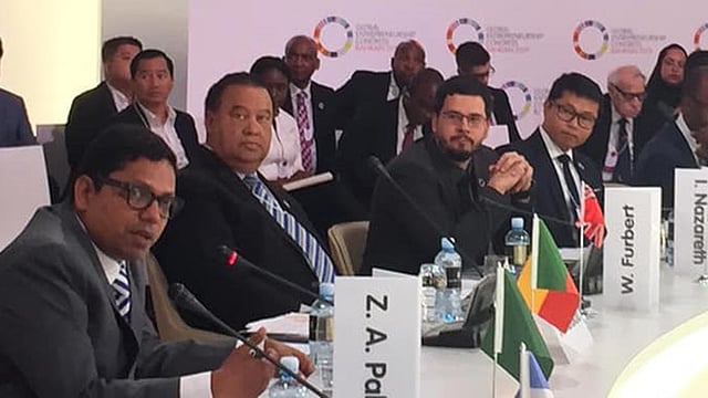 বাহরাইনে এক সম্মেলনে তথ্যপ্রযুক্তি প্রতিমন্ত্রী জুনাইদ আহমেদ। ছবি: সংগৃহীত