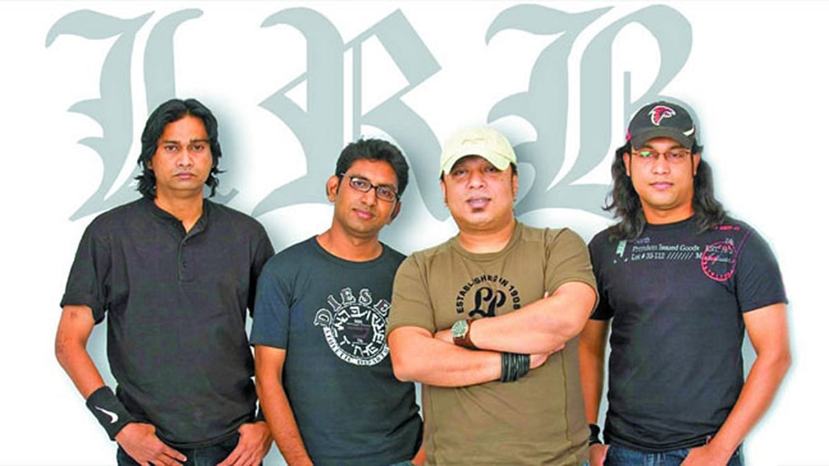 এলআরবির ভেঙে যাওয়ার খবরটি ভক্তদের মধ্যে বিরূপ প্রভাব ফেলে