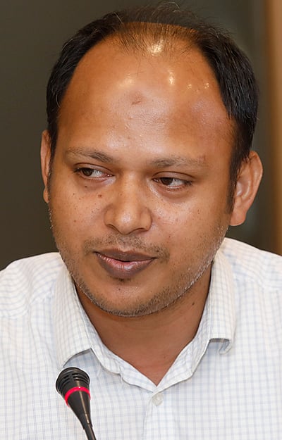 আদিল মুহাম্মাদ খান