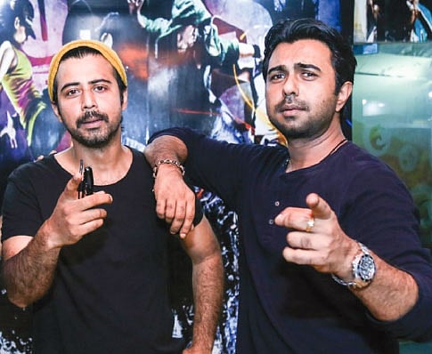 মহড়ায় দুই বন্ধু নিশো ও অপূর্ব