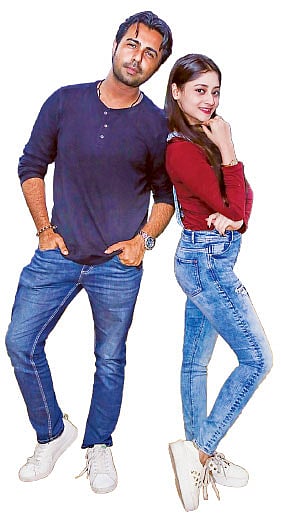 ২১ এপ্রিল অপূর্ব এসেছিলেন মহড়ায়। সঙ্গে ছিলেন পূজা