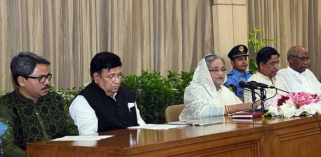 গণভবনে সংবাদ সম্মেলনে বক্তব্য দেন প্রধানমন্ত্রী শেখ হাসিনা। ঢাকা, ২৬ এপ্রিল। ছবি: পিআইডি