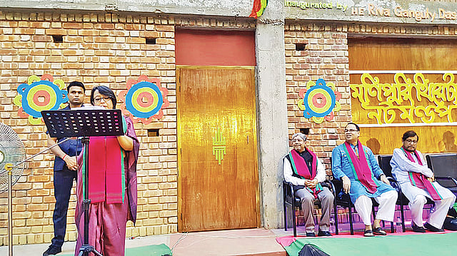 অনুষ্ঠানে বক্তব্য দিচ্ছেন ভারতীয় হাইকমিশনার রীভা গাঙ্গুলী দাস।  ছবি: প্রথম আলো