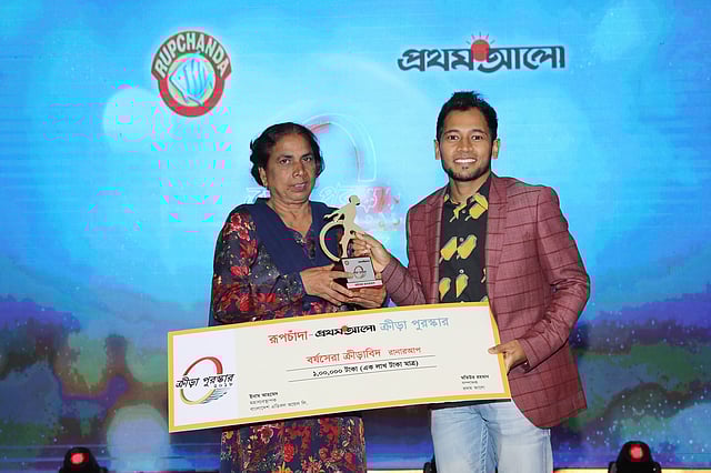 বর্ষসেরা রানারআপ মুশফিকুর রহিম।