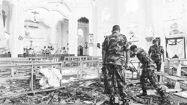 সন্ত্রাসী হামলার পর শ্রীলঙ্কায় নিরাপত্তা বাহিনীর তৎপরতা