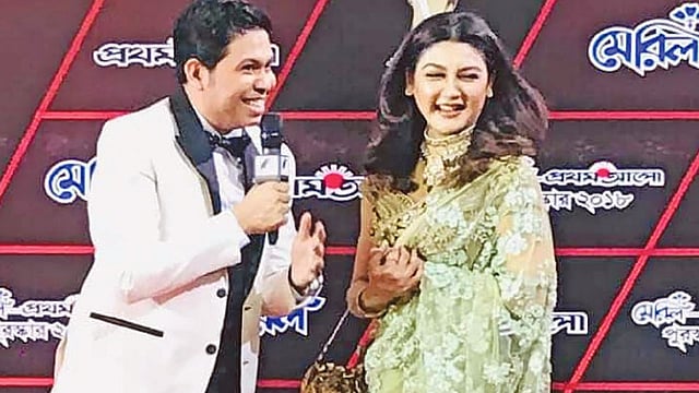 লালগালিচায় রুম্মান রশীদ খানের সঙ্গে জয়া আহসানের আলাপচারিতা