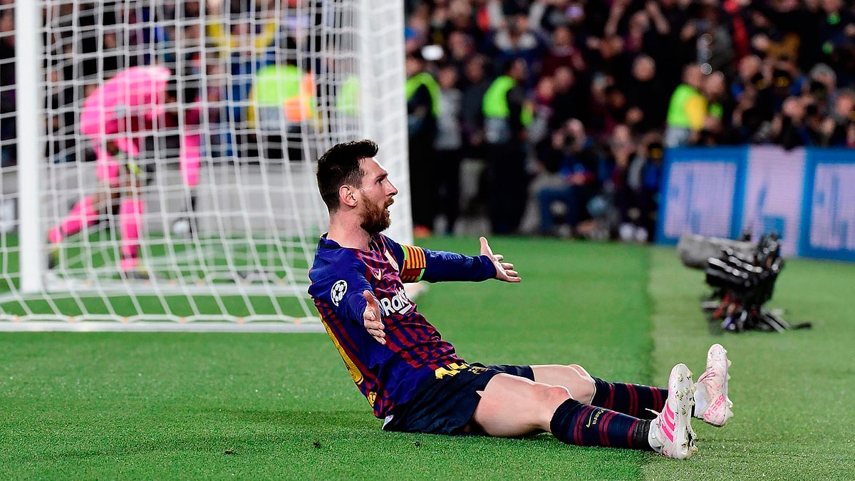 ফ্রি কিক থেকে দুর্দান্ত গোলের পর মেসি। ছবি: এএফপি