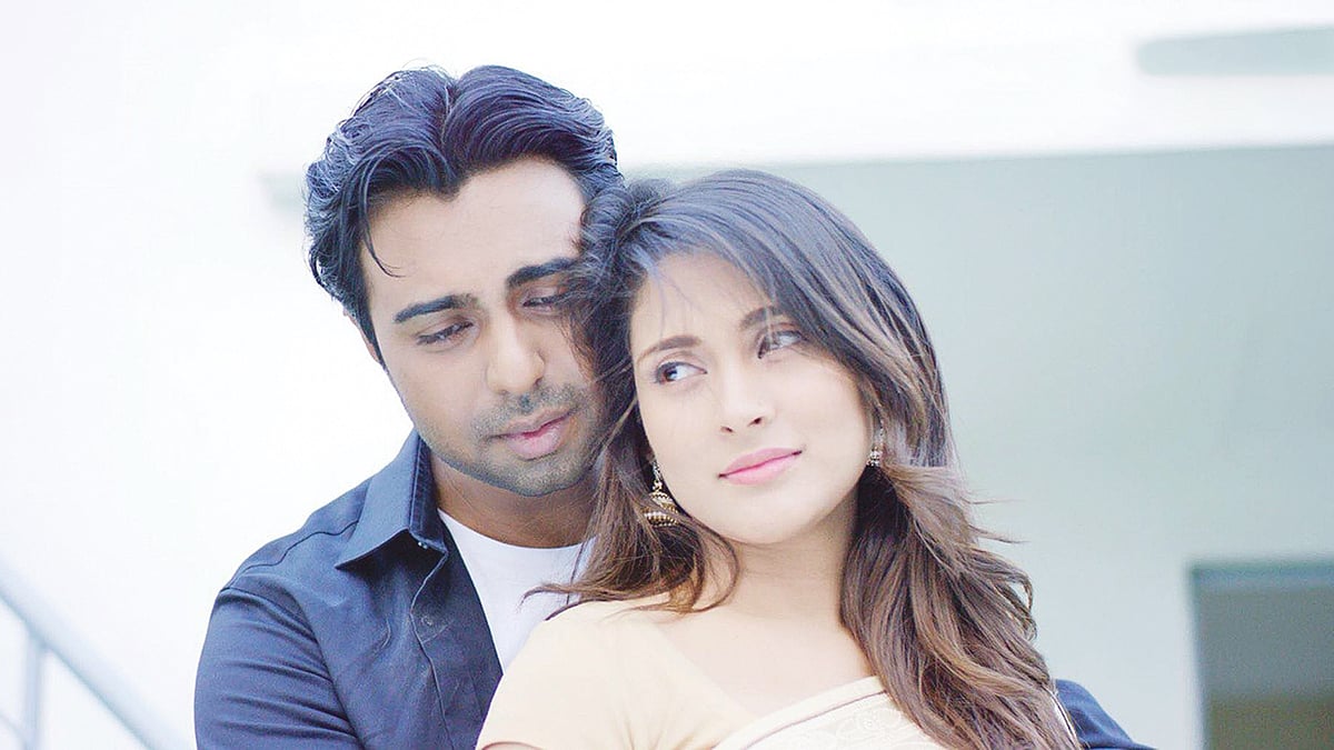 অপূর্ব ও মেহ্‌জাবীন অভিনীত প্লেবয় নাটকটি বেশ আলোচিত হয়েছে