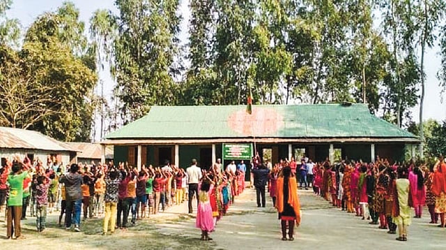 কুড়িগ্রামের প্রথম আলো চরে