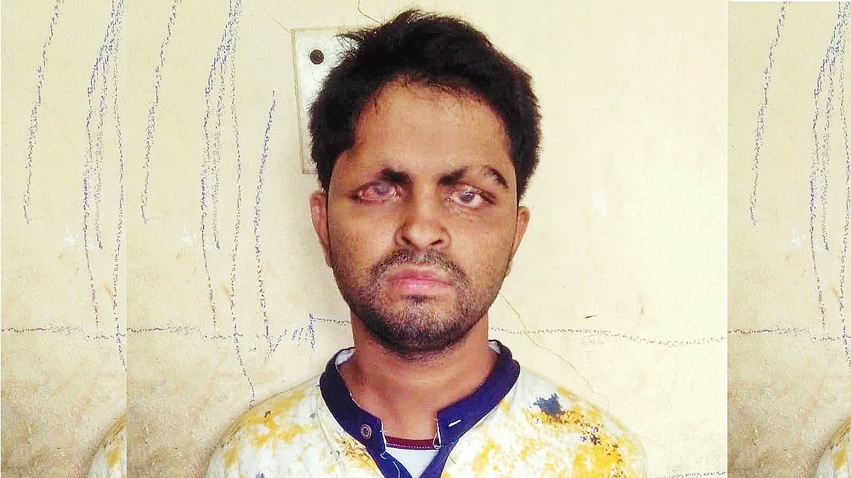 দৃষ্টিপ্রতিবন্ধী মোহাম্মদ হাসানুজ্জামান