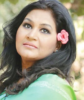 সামিনা চৌধুরী