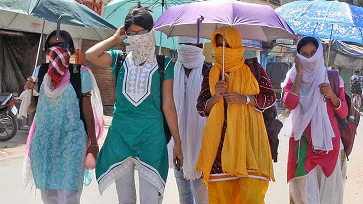 ভারতের কয়েকটি রাজ্য তীব্র দাবদাহ চলছে। গরমে হাঁসফাঁস করছে মানুষ। ছবি: সংগৃহীত