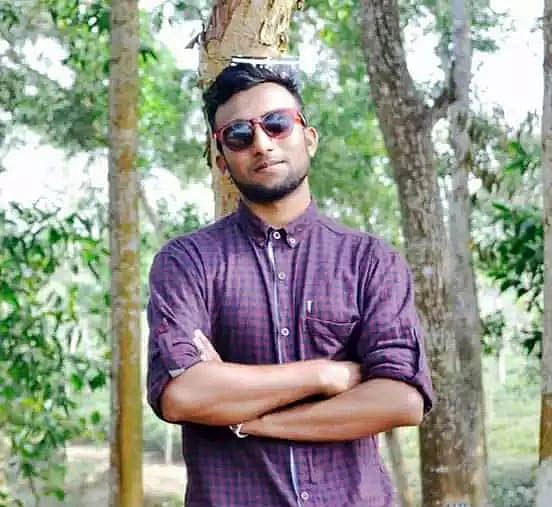 তিউনিসিয়ার ভূমধ্যসাগরে নৌকা ডুবে মৃত্যু হয়েছে সুনামগঞ্জের ছাতক উপজেলার নাজিম উদ্দিনের। ছবি: সংগৃহীত