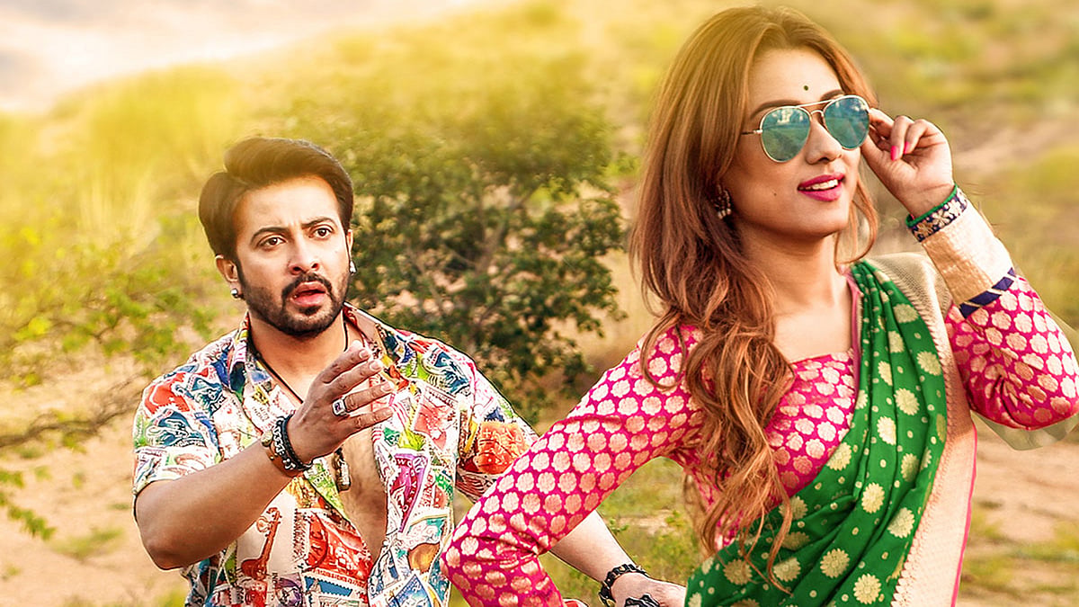 ‘নোলক’ ছবিতে শাকিব খান ও ববির লুক
