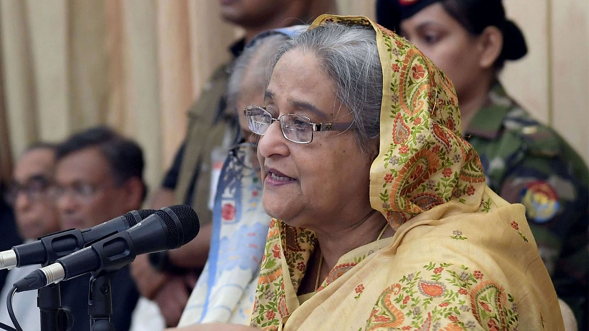 প্রধানমন্ত্রী শেখ হাসিনা তাঁর স্বদেশ প্রত্যাবর্তন দিবস উপলক্ষে গণভবনে আয়োজিত অনুষ্ঠানে বক্তৃতা করেন। ঢাকা, ১৭ মে। ছবি: পিআইডি