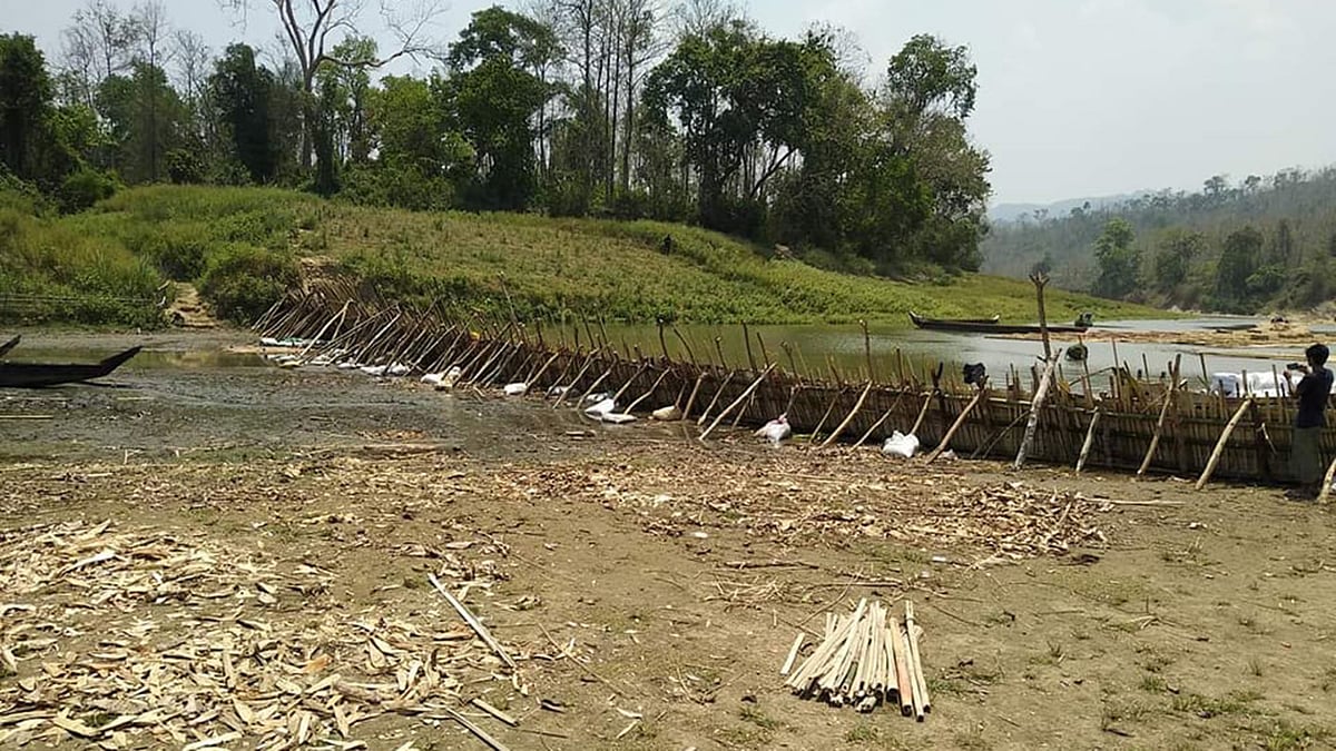 বান্দরবানের আলীকদমের বাবুপাড়া এলাকা দিয়ে বয়ে যাওয়া মাতামুহুরী নদী। ছবি: সংগৃহীত