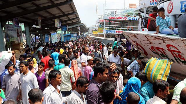 পূর্বনির্ধারিত সিদ্ধান্ত অনুযায়ী আজ সোমবার মেলেনি লঞ্চের অগ্রিম টিকিট। প্রথম আলো ফাইল ছবি