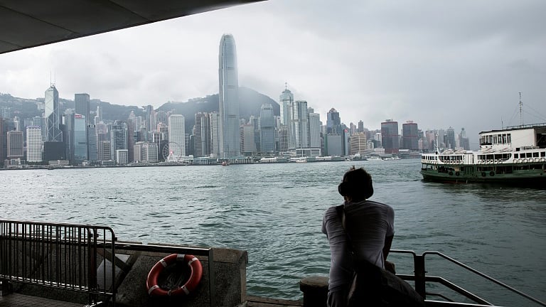 চীনে সন্তানসম্ভবা নারীর ভ্রূণের লিঙ্গ নির্ধারণ পরীক্ষার কেন্দ্র হয়ে উঠেছে হংকং। ছবি: এএফপি