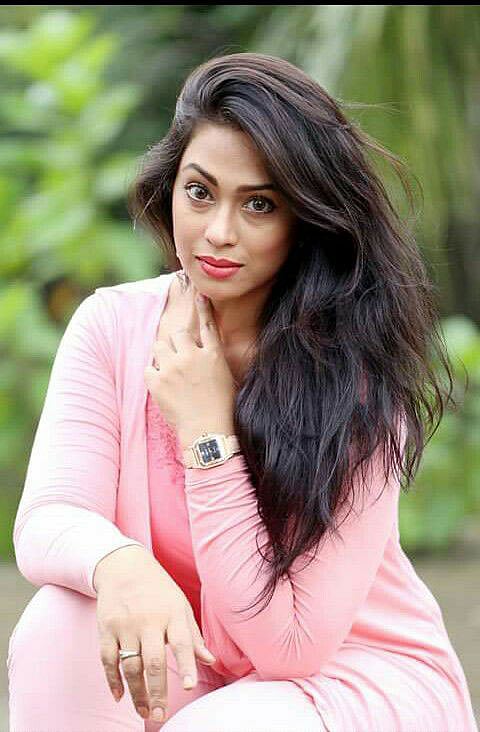 চিত্রনায়িকা পপি: ছবি: ফেসবুক থেকে নেওয়া