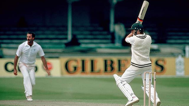 তিরাশিতে প্রথম সুযোগ এল বিশ্বকাপ নিজের চোখে দেখার। ফাইল ছবি