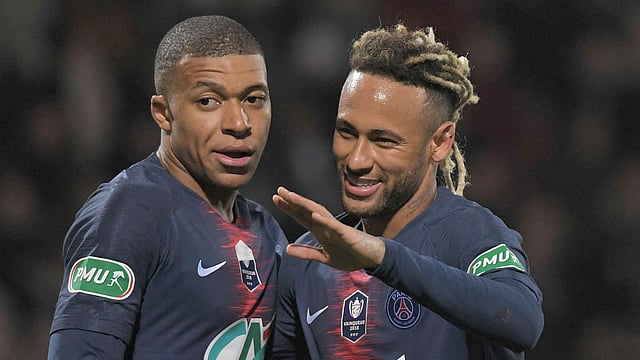 এই দুজনের রিয়ালে আসা-না আসা নিয়ে অনেক জল ঘোলা হচ্ছে। ছবি : এএফপি