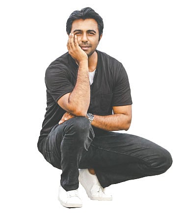 একুশে টিভির ঈদ ধারাবাহিক মি. রোমিও ও দীপ্ত টিভির মন বাসর নাটকে দেখা যােব অপূর্বকে