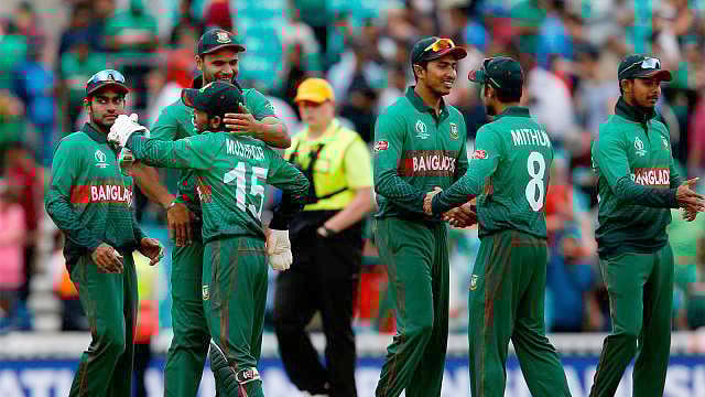 গতকাল জয়ের উল্লাসে বাংলাদেশ দল।