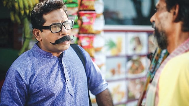 বাংলাভিশনের ধারাবাহিক থ্রি টু ওয়ান জিরো অ্যাকশন–এ মোশাররফ করিম