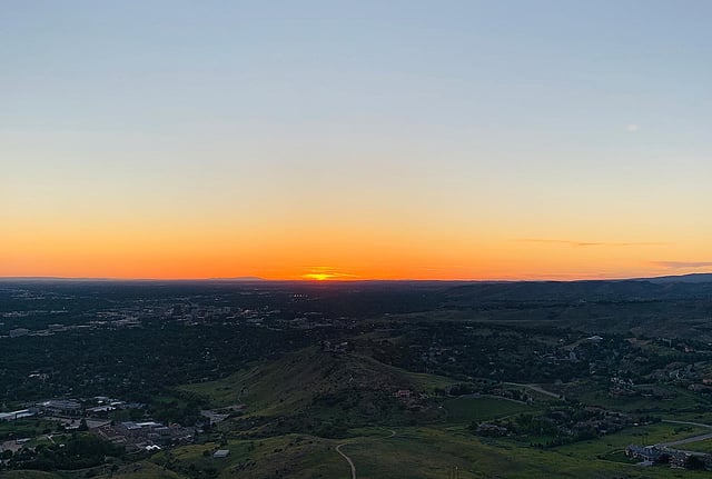 টেবিল রক থেকে সূর্যাস্ত