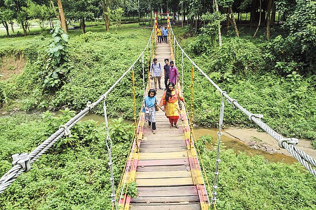 চট্টগ্রাম বিশ্ববিদ্যালয়ের ঝুলন্ত সেতু