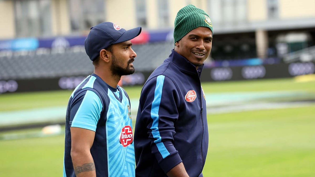 লিটন দাস খেললে ব্যাটিংয়ে নামবেন কোথায়? রুবেল খেললে খেলবেন কার জায়গায়? ছবি: বিসিবি