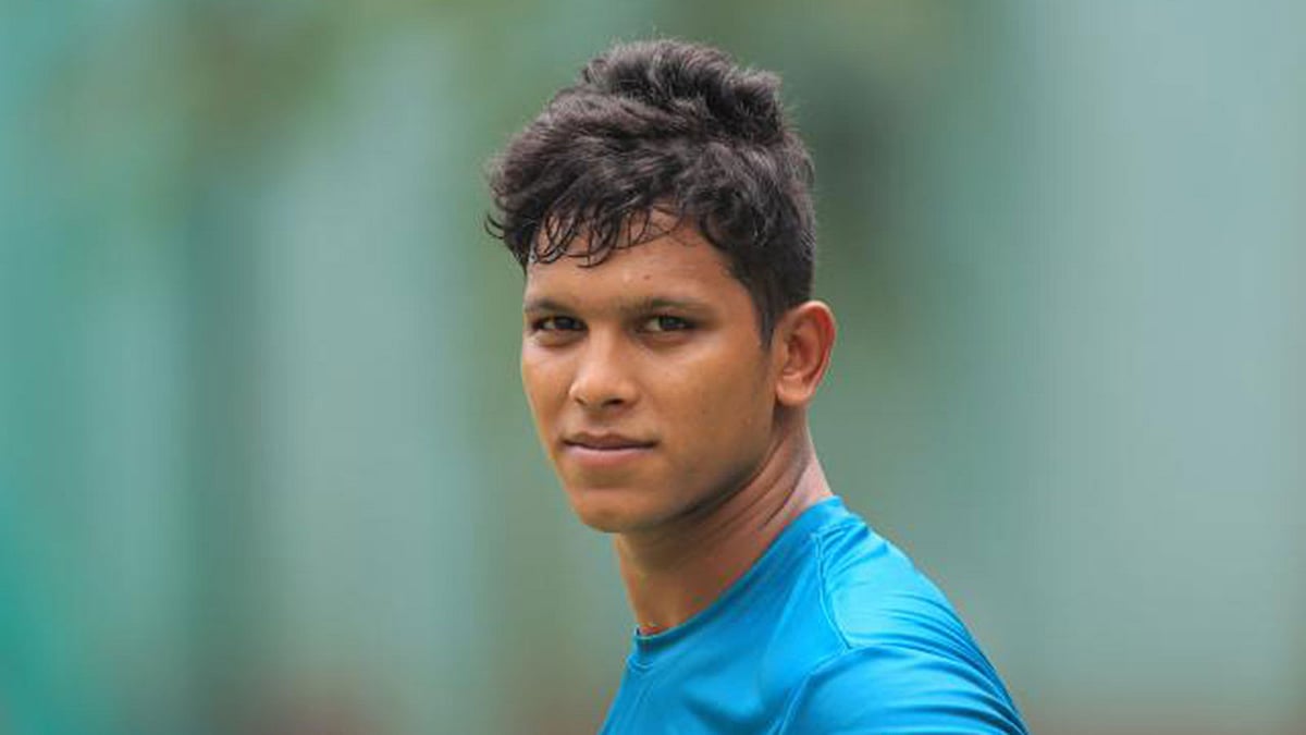 সাইফের সাফল্য দেখে যেতে পারেননি তাঁর বাবা।