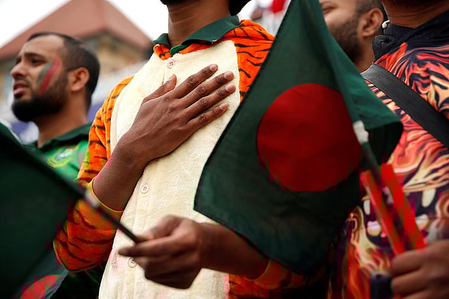 ট্রেন্টব্রিজের মাঠ মাতিয়ে রেখেছিলেন বাংলাদেশি সমর্থকেরা। ছবি: রয়টার্স