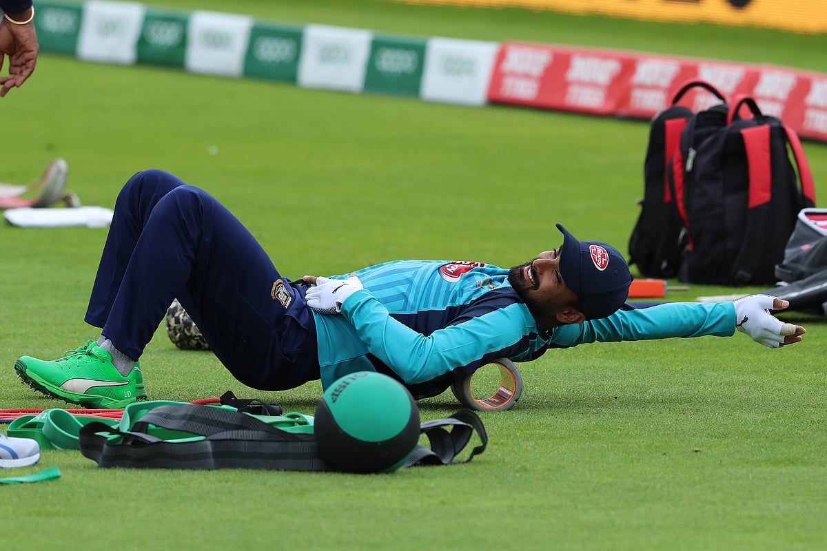 অস্ট্রেলিয়ার বিপক্ষে ম্যাচের আগে অনুশীলনে হাস্যোজ্জ্বল লিটন দাস। ছবি: শামসুল হক