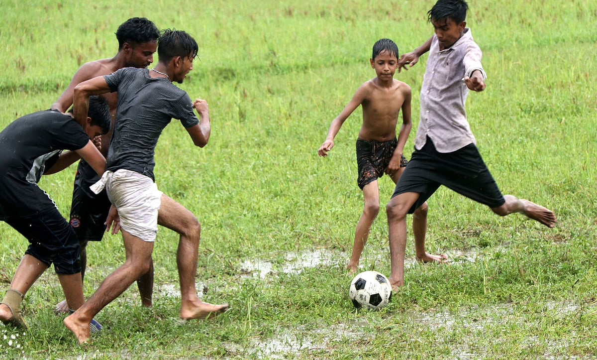 খেলা শুরু