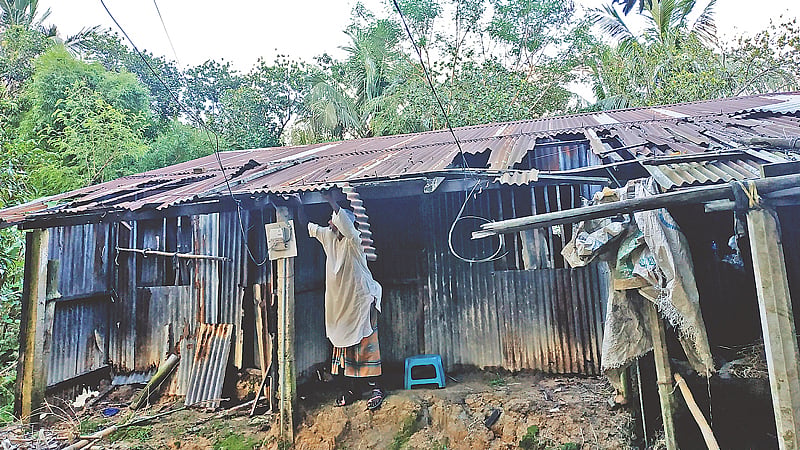 কাপাসিয়া উপজেলার আশ্রয়ণ প্রকল্পের একটি ঘর। সম্প্রতি তোলা ছবি। ছবি: প্রথম আলো