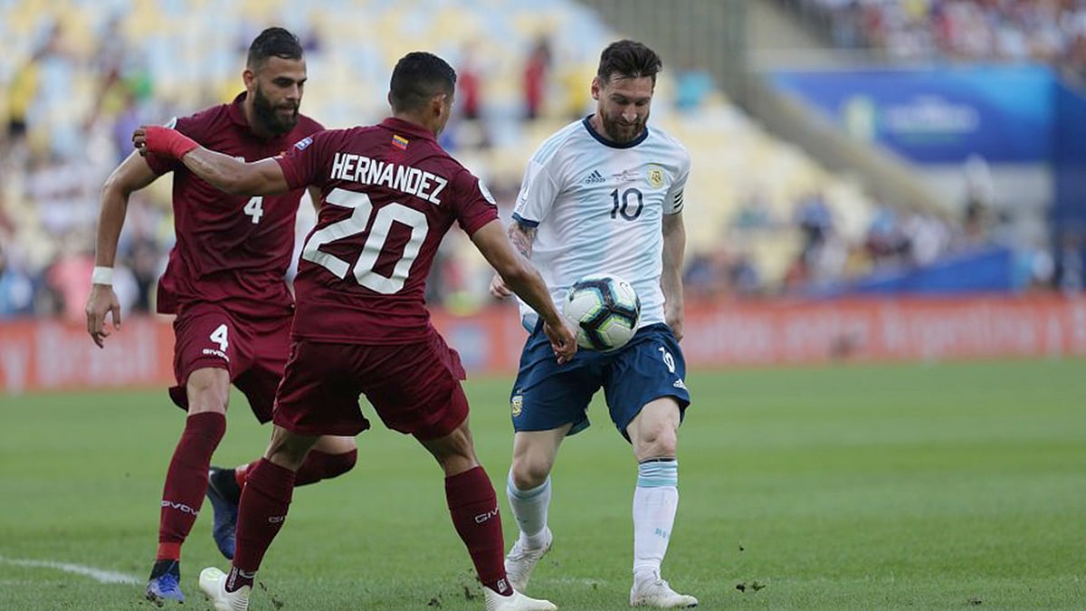 ব্রাজিলের বিপক্ষে জ্বলে উঠবেন মেসি? ছবি: টুইটার