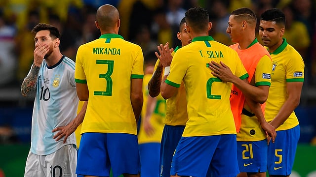 ব্রাজিল দুর্দান্ত গতিতে ছুটে ফাইনালে উঠল। ছবি: এএফপি