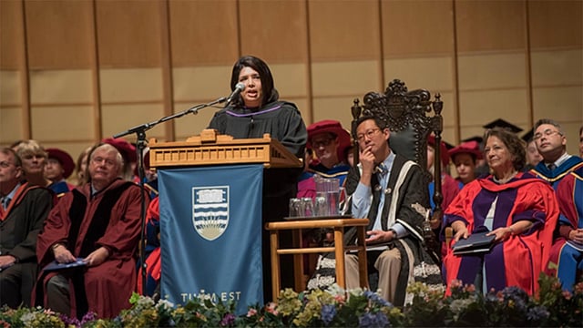 গ্র্যাজুয়েশন অনুষ্ঠানে রুমানা বক্তব্য দেন