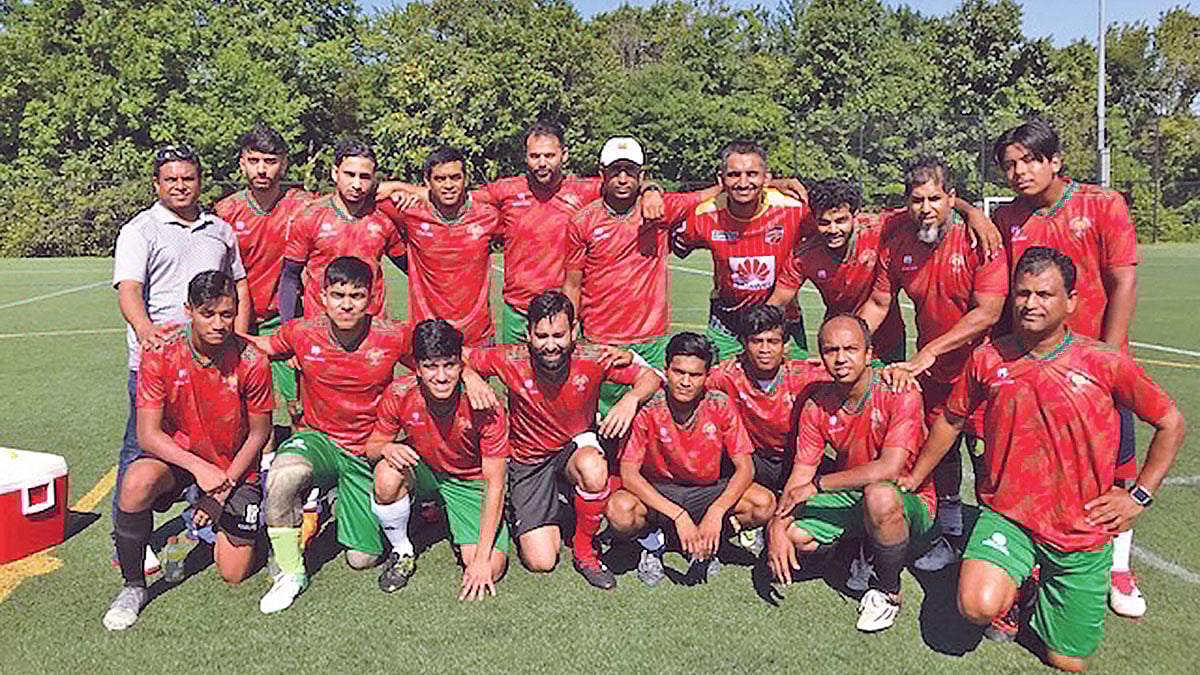 বাঙালি ফুটবল টুর্নামেন্টের চ্যাম্পিয়ন দল বেঙ্গল টাইগার