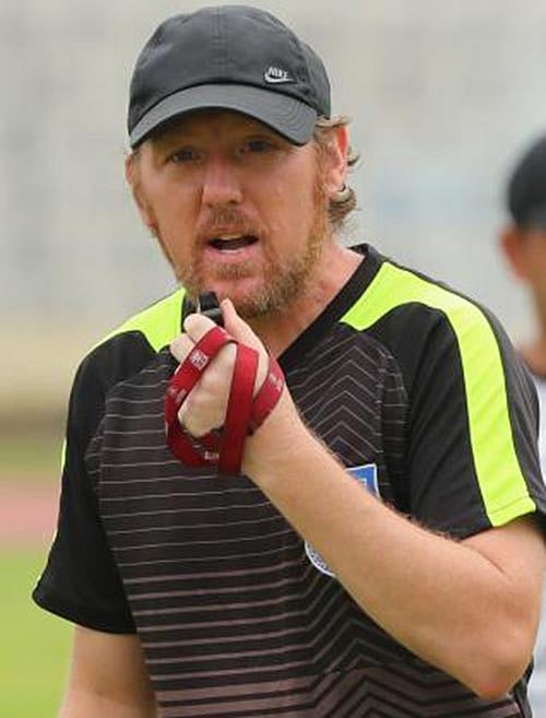 জাতীয় ফুটবল দলের কোচ জেমি ডে। ফাইল ছবি