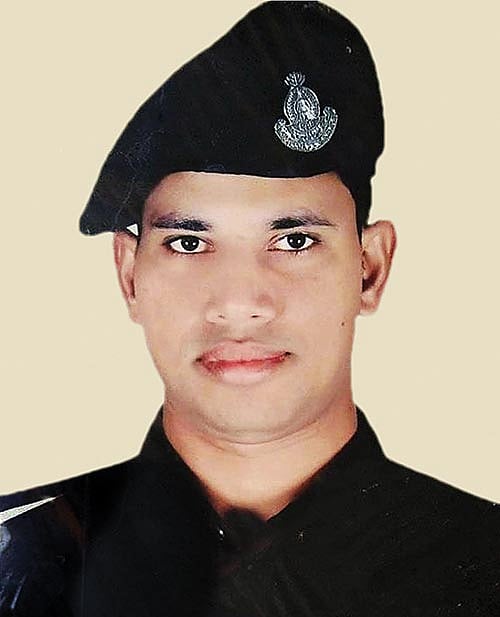 সাদেক মিয়া