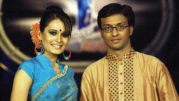 ‘ক্লোজআপ ওয়ান তোমাকেই খুঁজছে বাংলাদেশ’ প্রতিযোগিতা নিয়ে অনুষ্ঠানে পুতুলের সঙ্গে উপস্থাপনা করেন আবিদ